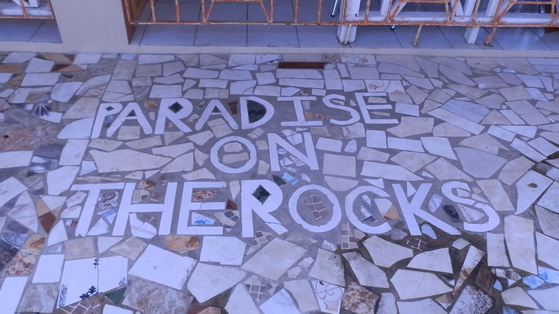 Paradise On The Rocks Negril